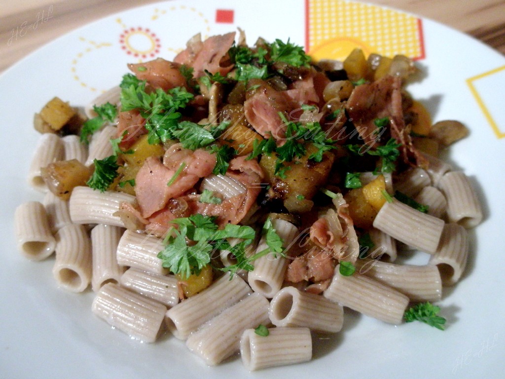 Buckwheat pasta with pumpkin