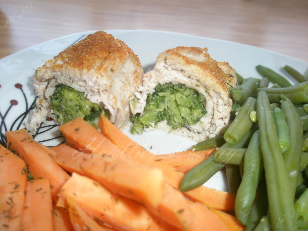 Sweet potato chips and broccoli rolls