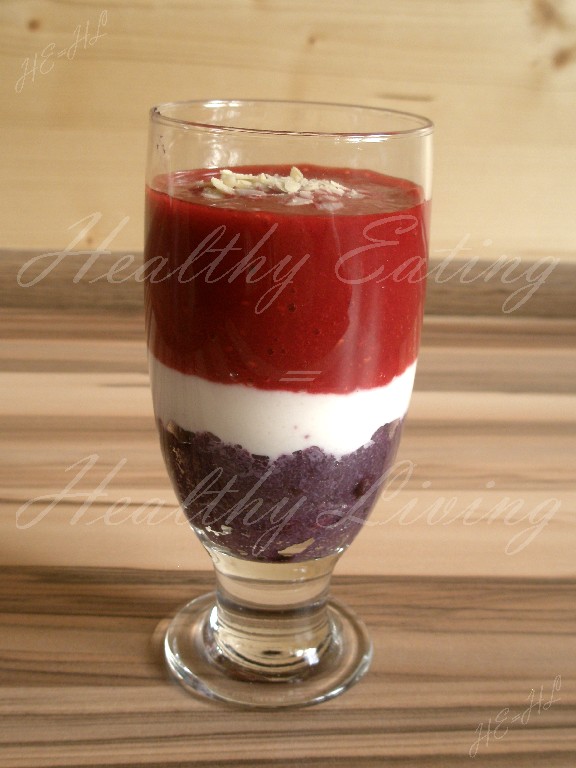 Raspberry-strawberry-blueberry dessert