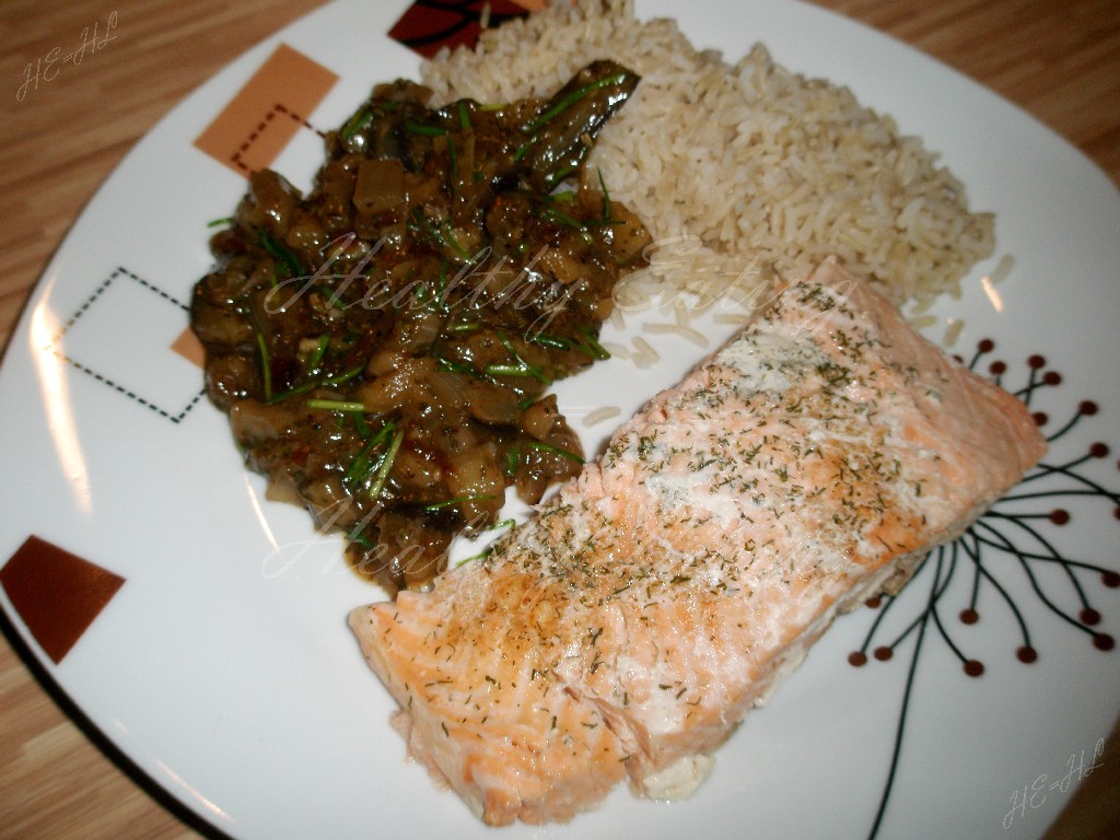 Stir-fry with eggplant and chives