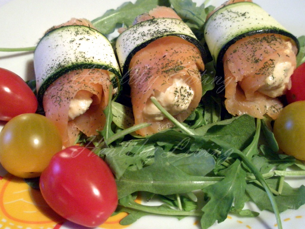 Smoked salmon rolls