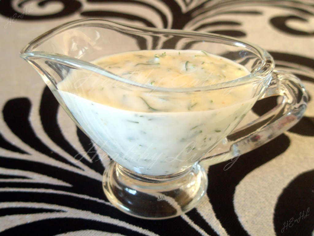 Dill-yogurt sauce