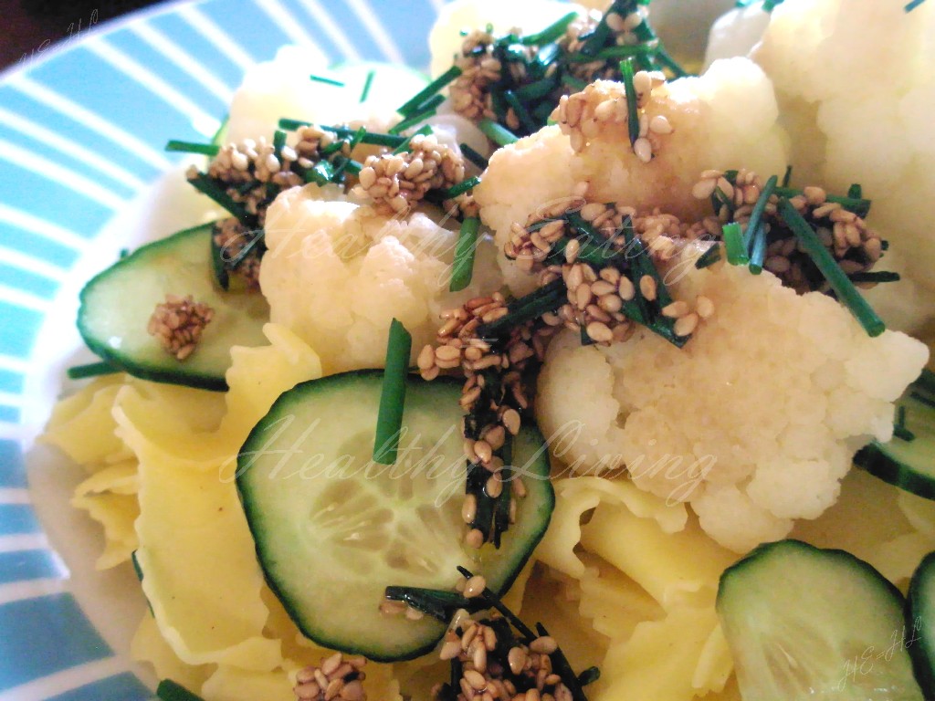 Pasta with cauliflower and chive