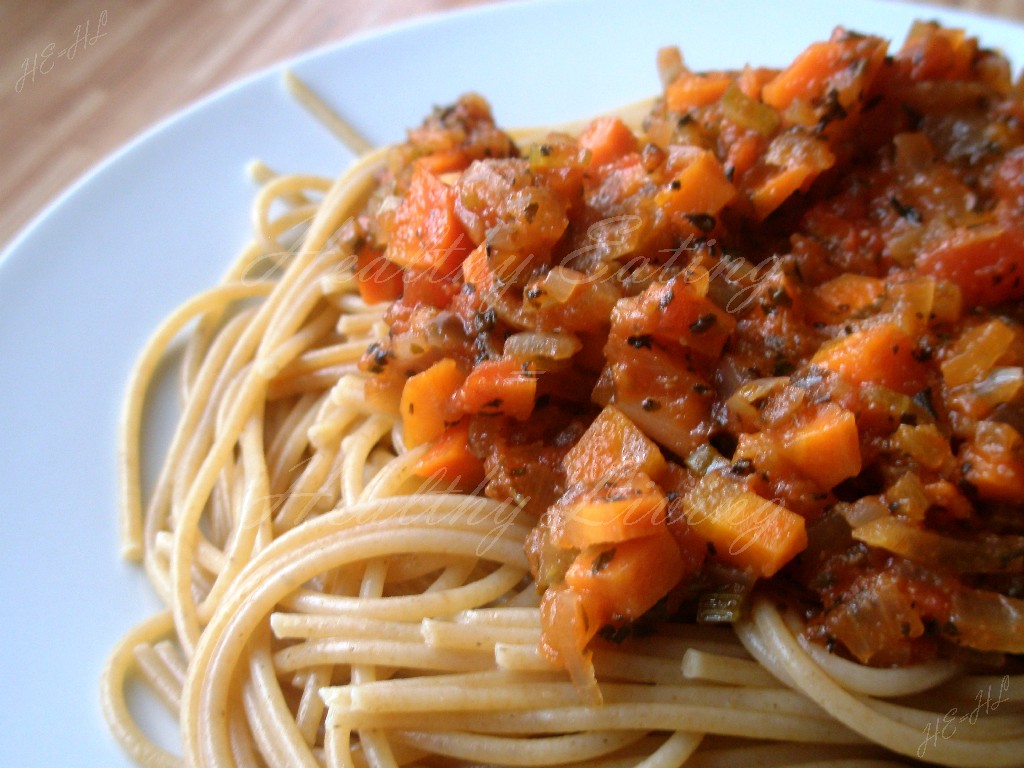 Spaghetti with carrot-celery sauce