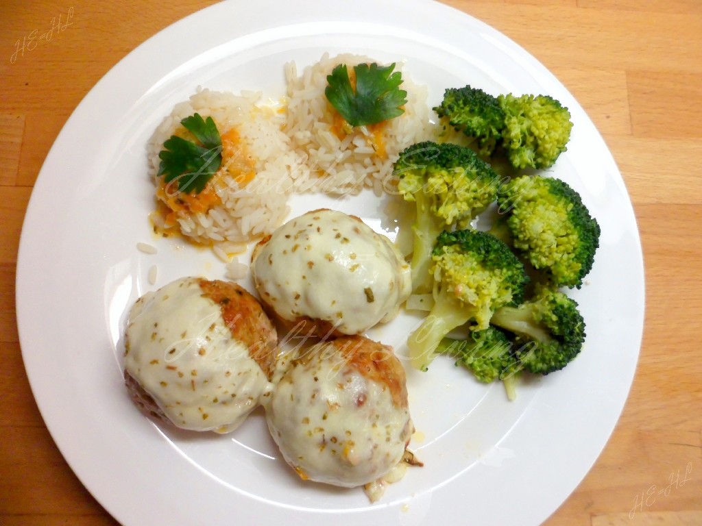 Turkey meatballs with mozzarella