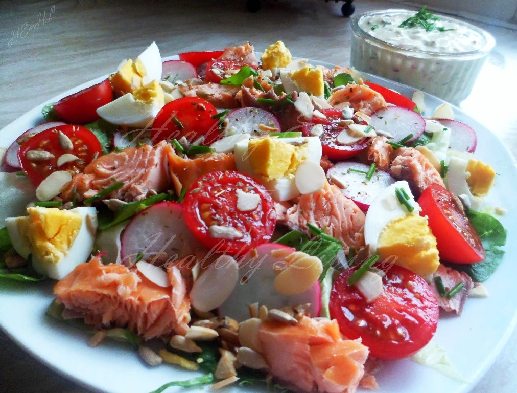 Spring salad with salmon