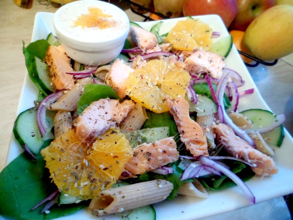 Penne with salmon, spinach, and orange dip