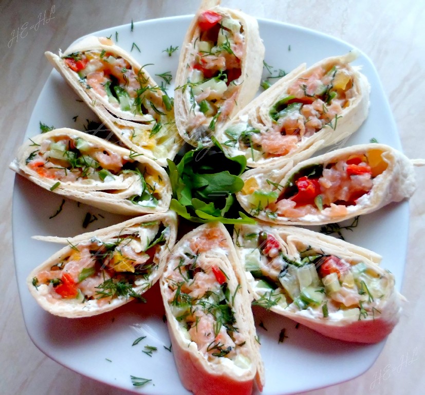 Tortilla with salmon