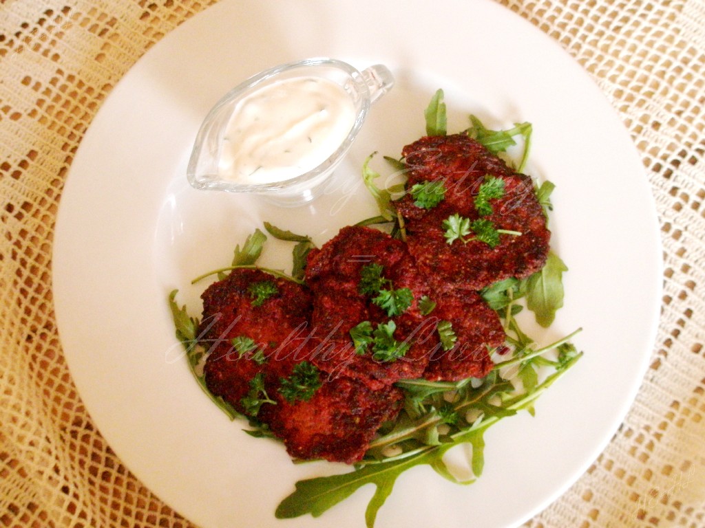 Zucchini-beetroot fritters 