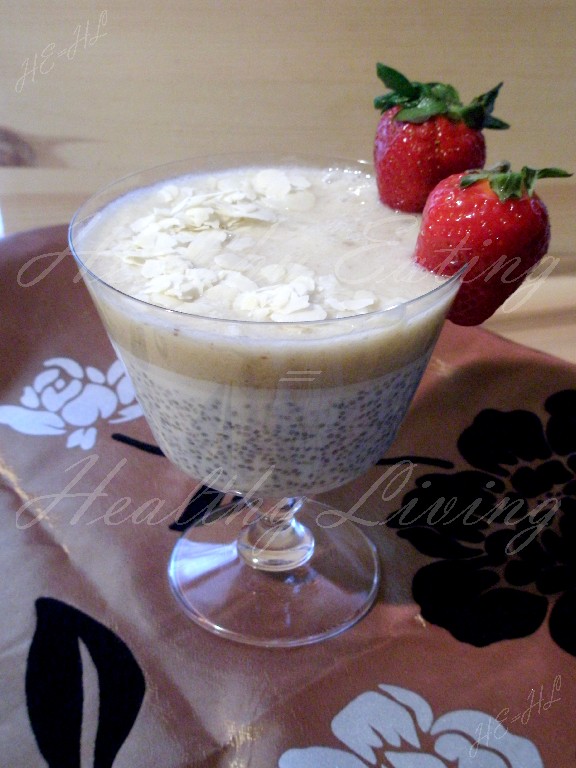 Chia pudding with fruits