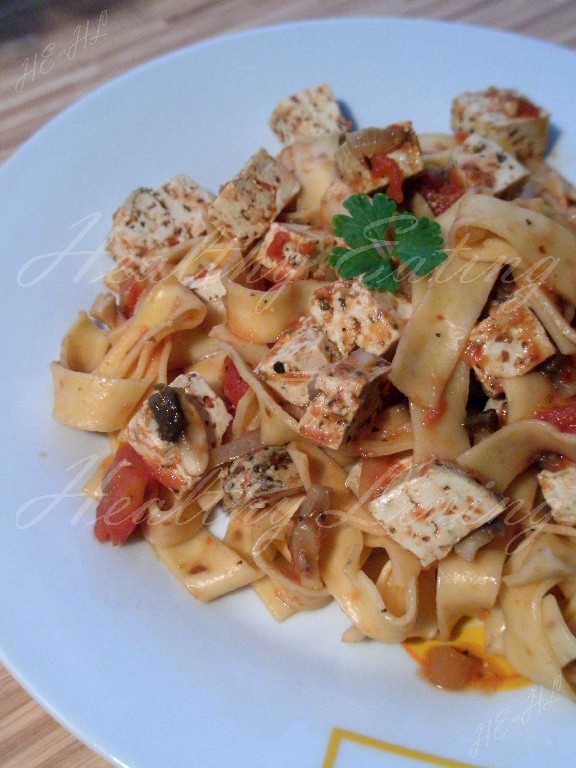 Chilli noodles with marinated tofu