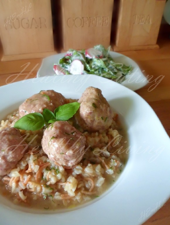 Meatballs in dill sauce with buckwheat bulgur