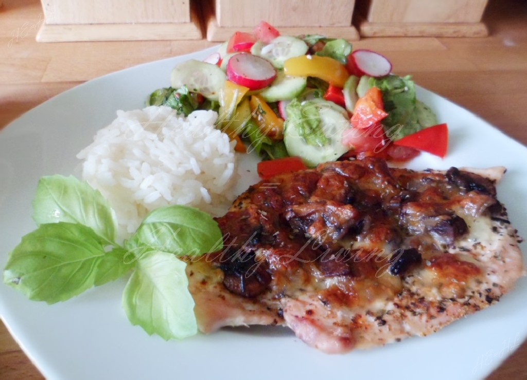 Chicken breast with colorful salad