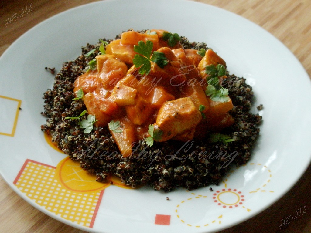 Tomato-coconut chicken with black quinoa