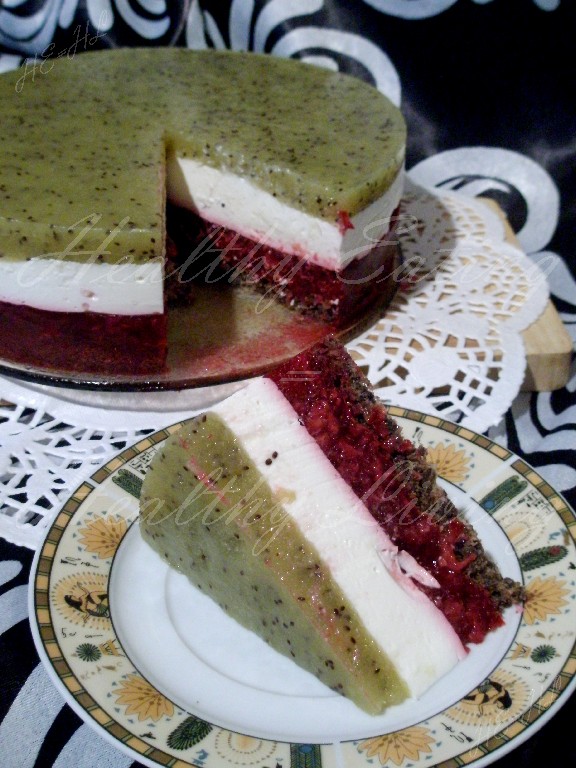 A three-layer mascarpone cheesecake