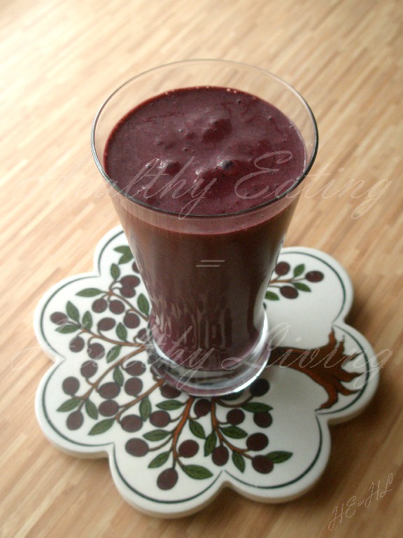 Banana-blueberries smoothie 