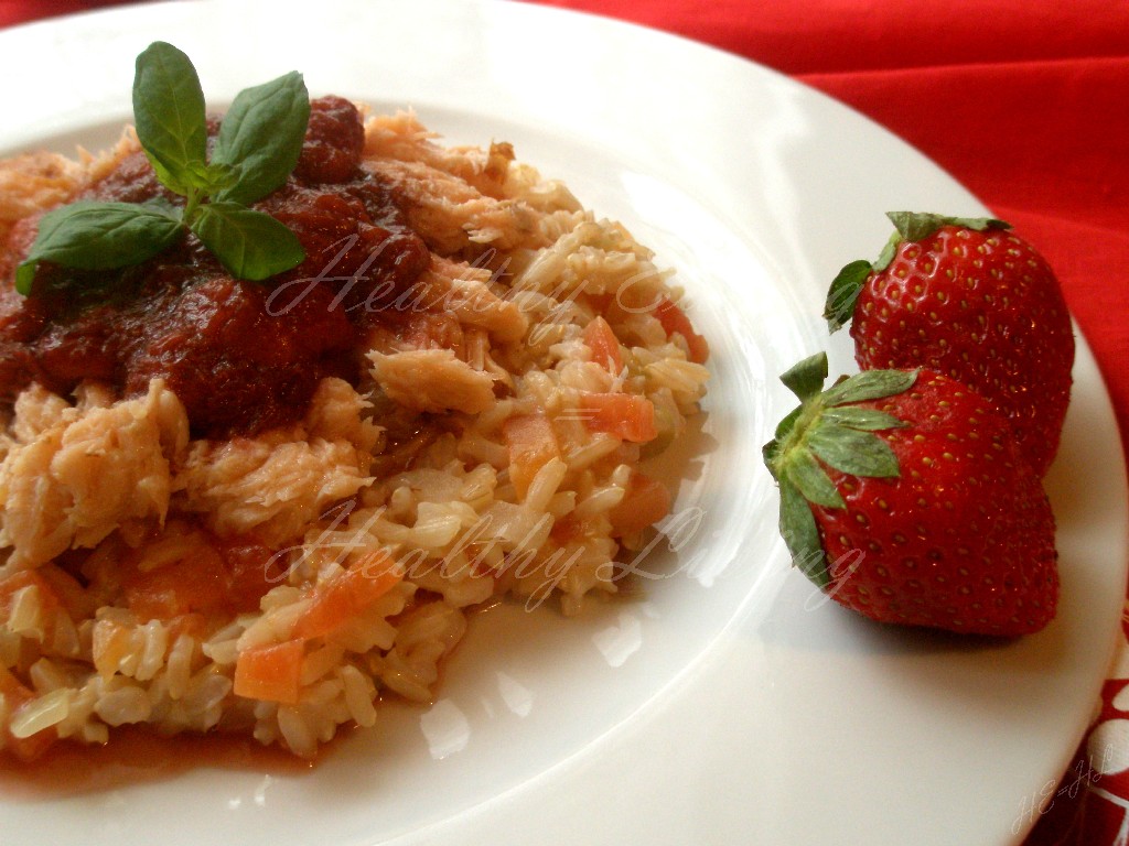 Risotto with smoked salmon and strawberry sauce