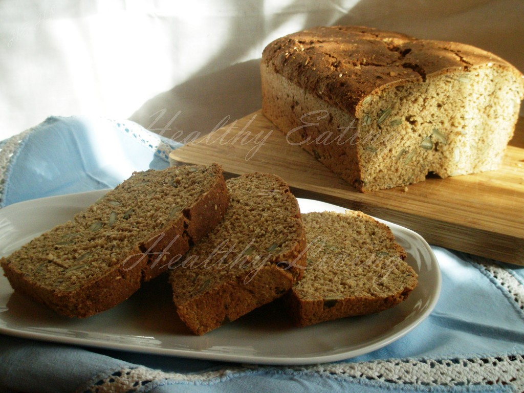 Bread with natural yogurt