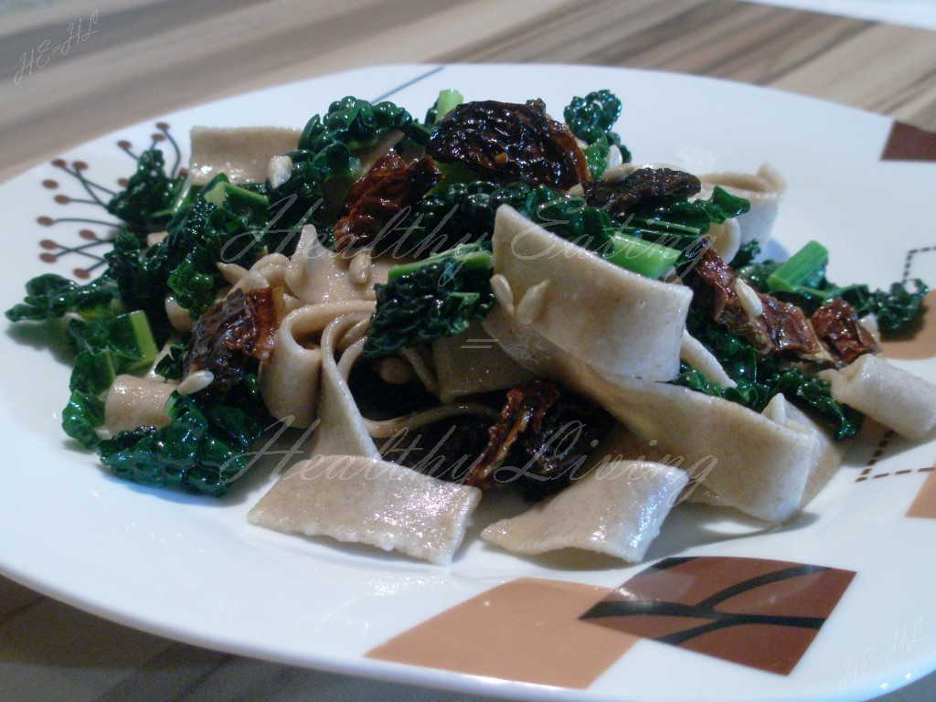 Rye pasta with black cabbage