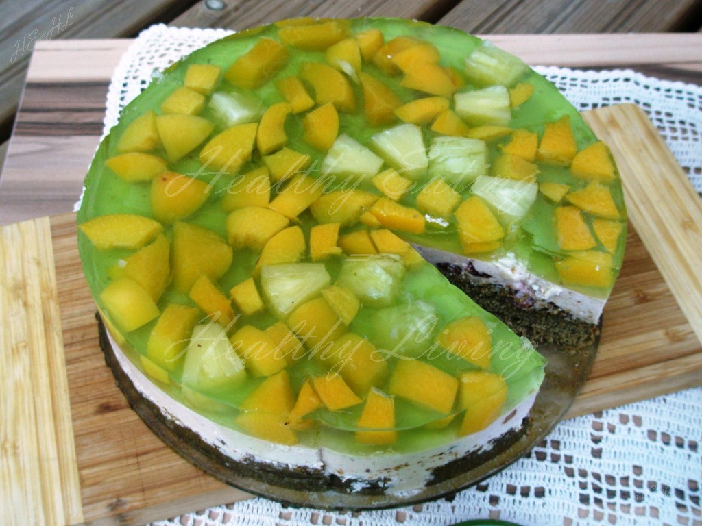 Exotic cheese cake on green bottom