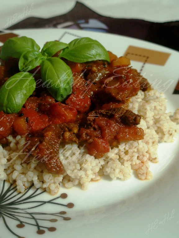 Beef and vegetables stew in soy sauce