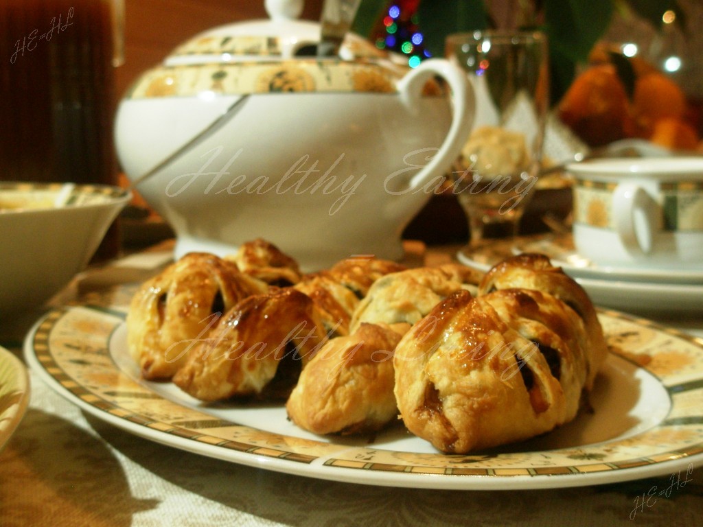 Salmon with spinach in french pastry