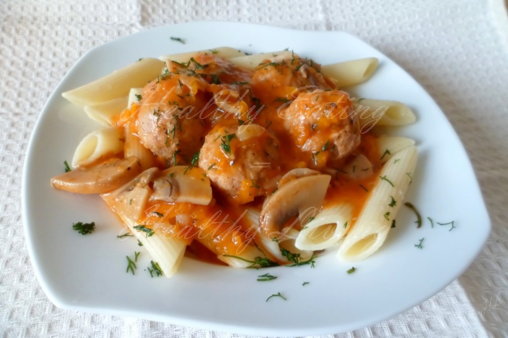 Turkey meatballs with mushrooms