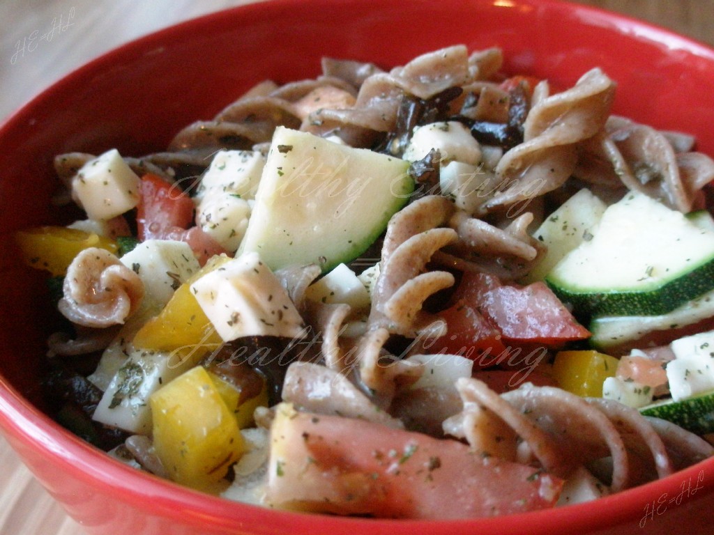 Salad with mun mushrooms