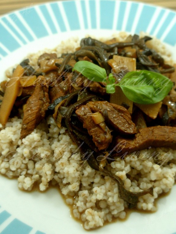 Delicate tenderloins with barley groats