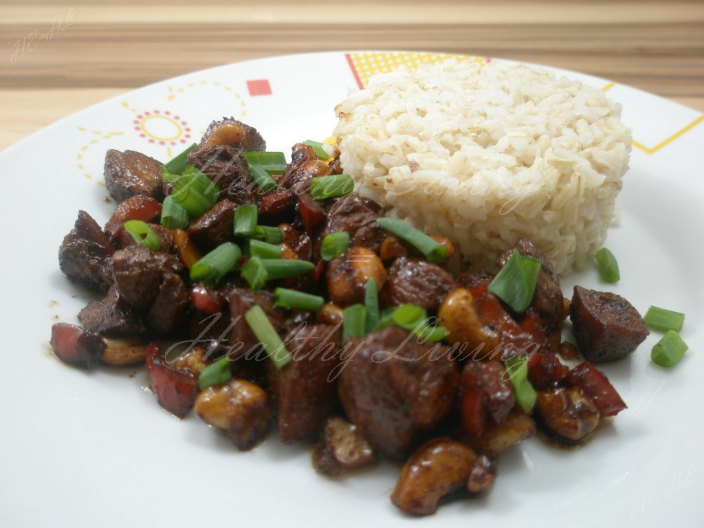 Chicken with cashew nuts