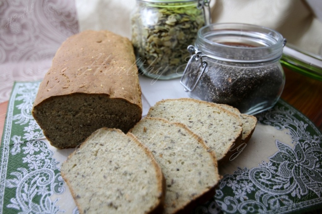 Rice bread with Greek yogurt