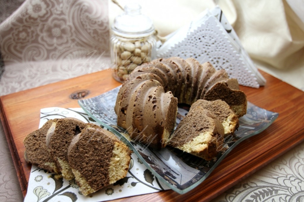 Lemon-cocoa bundtcake