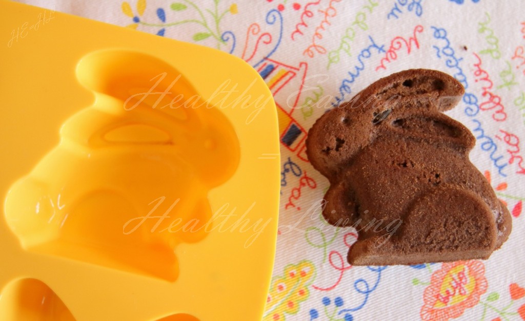 Cocoa cookies with delicacies