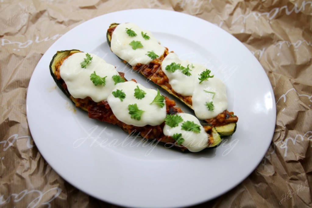 Zucchini casserole with mushrooms, arborio rice and coconut milk